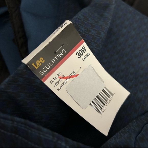 💕NWT Lee SCULPTING slim leg Navy Pants 30W long - Picture 5 of 11